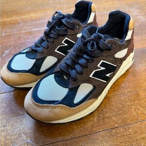 brown new balances